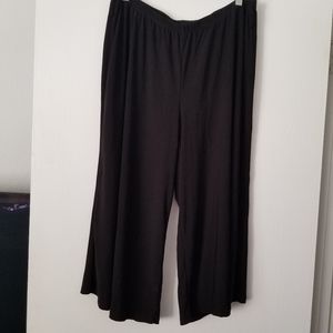 Perception Women 1X Wide Leg Capris Pants